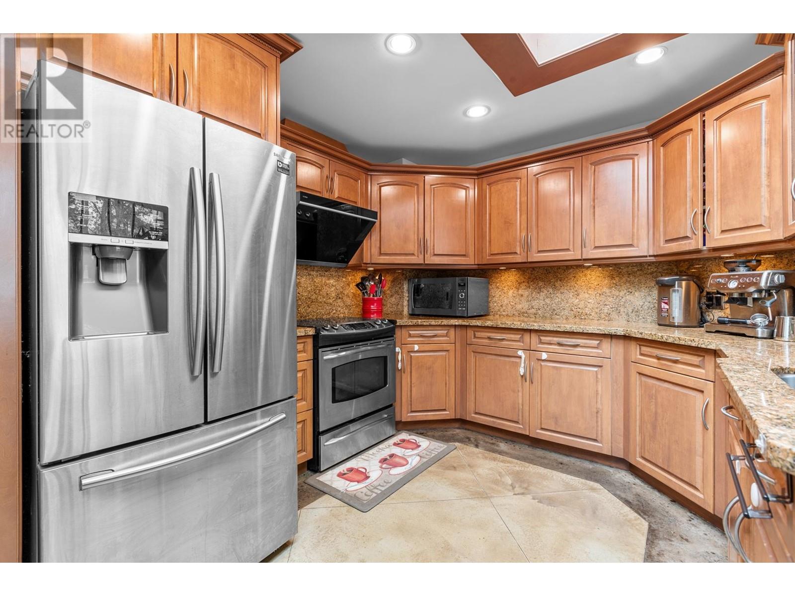 41 - 3960 Canada Way, Burnaby, British Columbia  V5G 1G7 - Photo 5 - R2862168