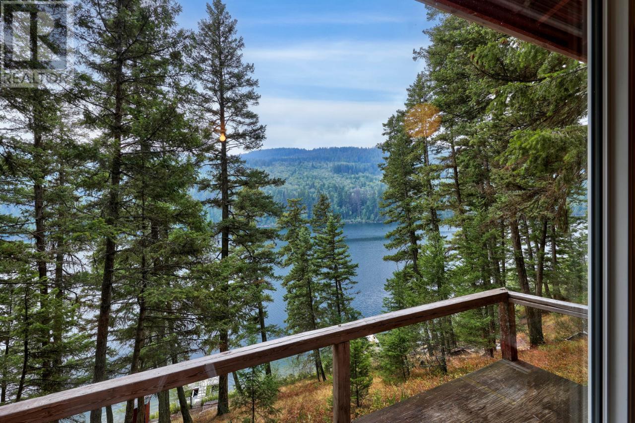 2380 Heffley Lake Road, Heffley, British Columbia  V0E 1Z1 - Photo 6 - 177476