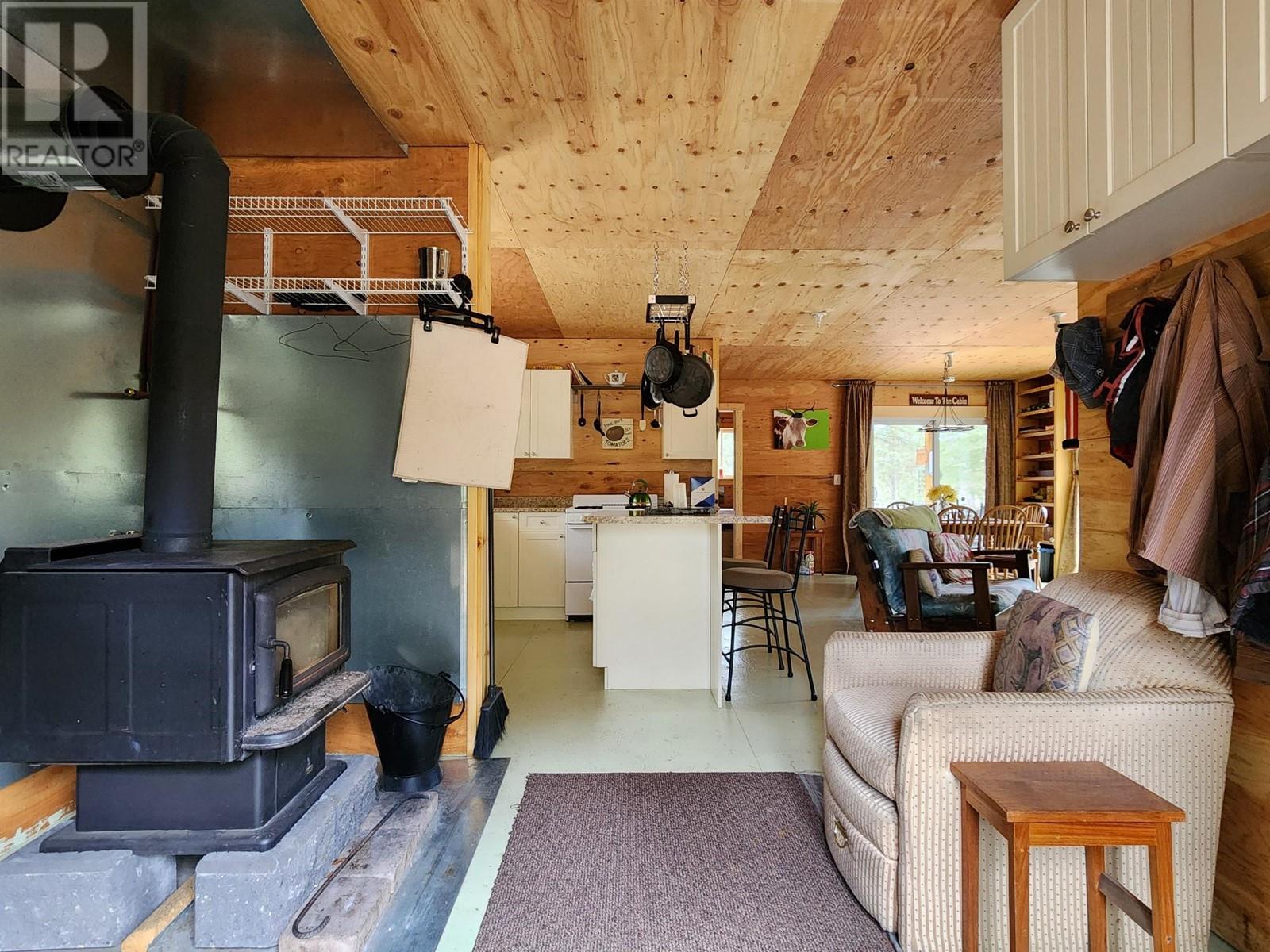 3848/3849 Hutchison Road, Clinton, British Columbia    - Photo 4 - 177481