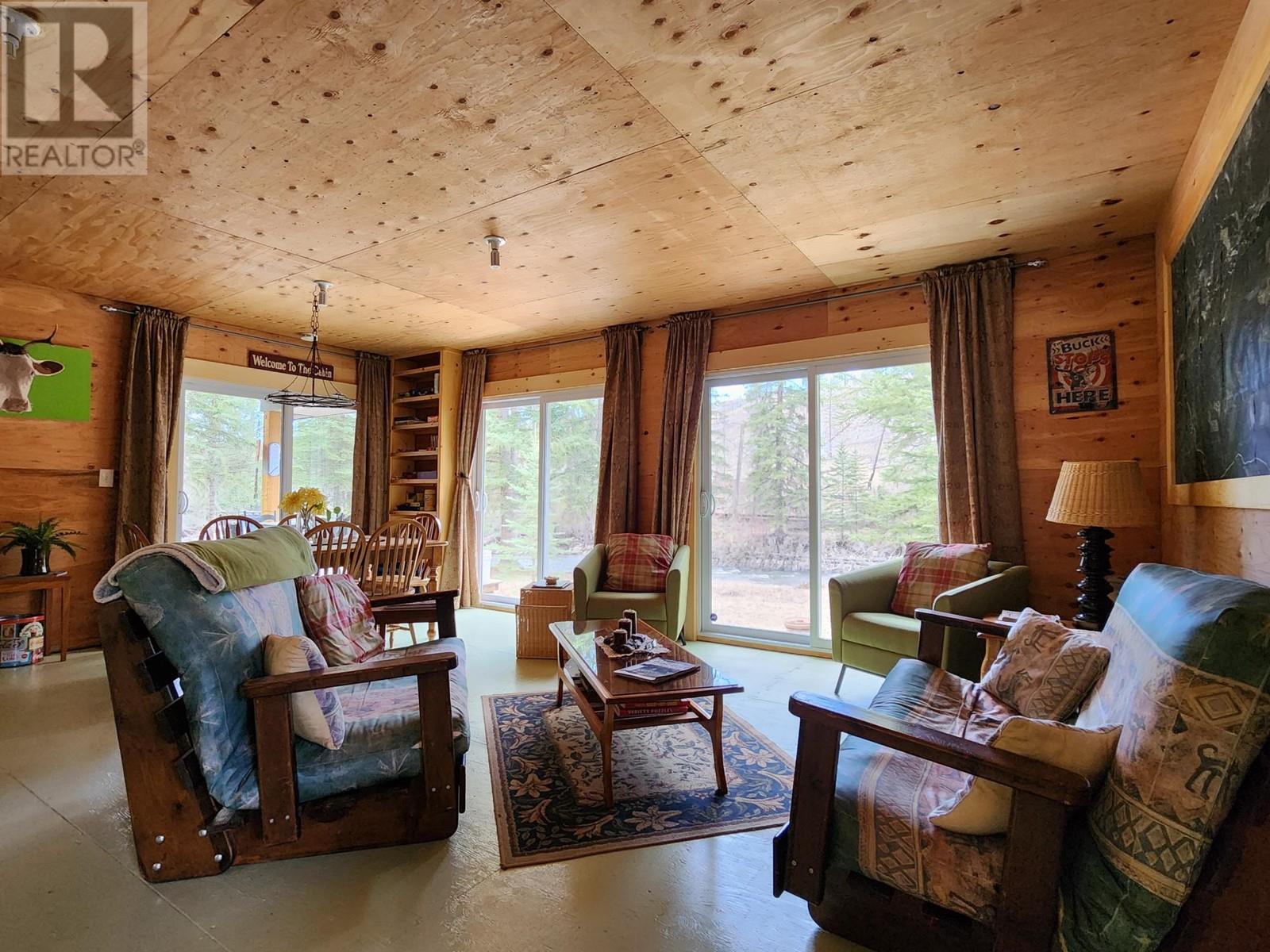 3848/3849 Hutchison Road, Clinton, British Columbia    - Photo 7 - 177481