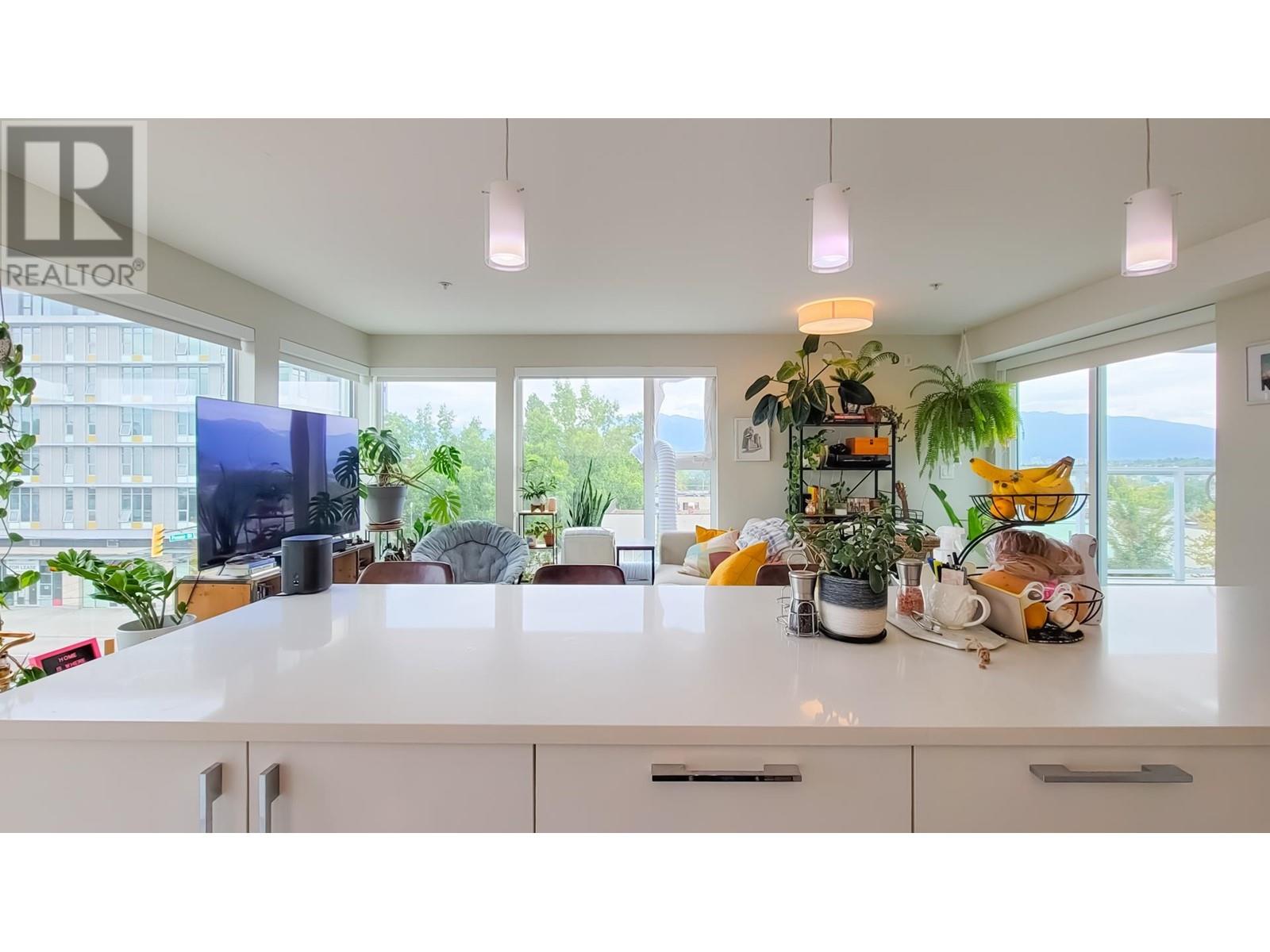 2508 Fraser Street, Vancouver, British Columbia  V5T 3V4 - Photo 6 - R2864028
