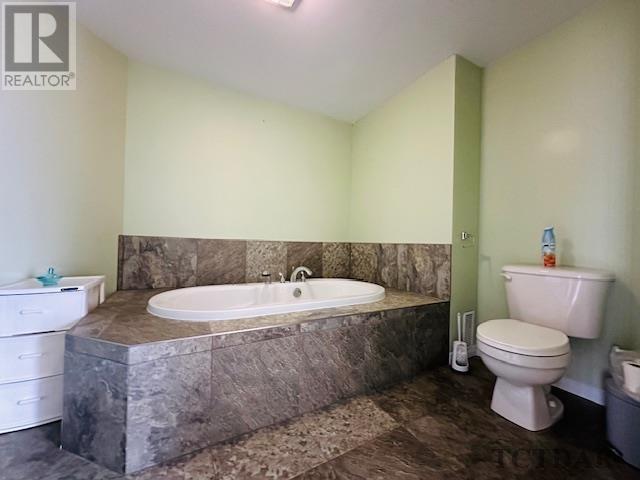 10 O'brien Ave, Kapuskasing, Ontario  P5N 1V7 - Photo 33 - TM240563