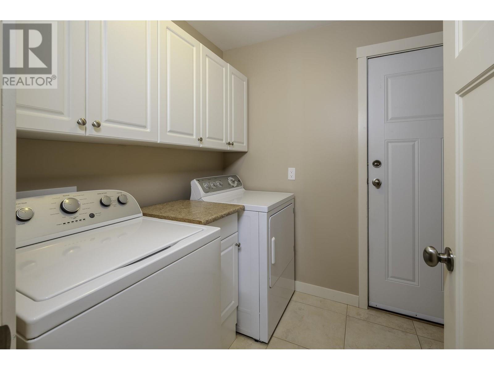 5540 Clayton Avenue, Sechelt, British Columbia  V7Z 0V1 - Photo 23 - R2856931