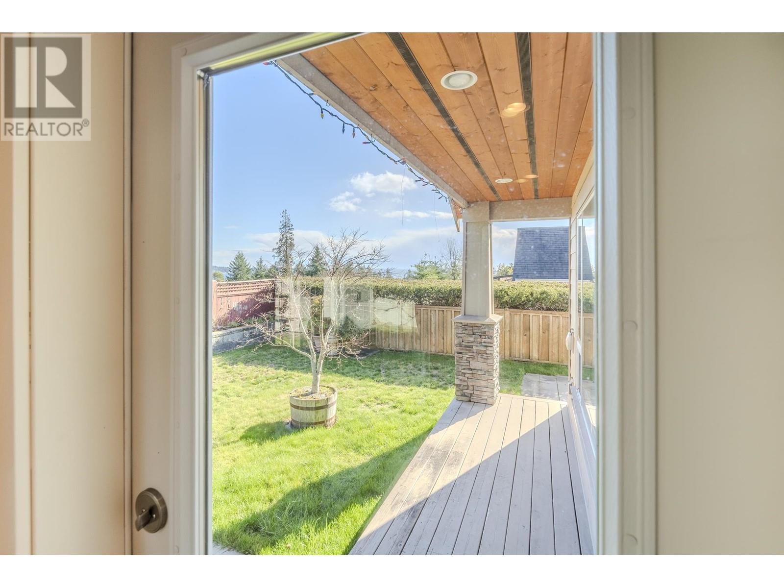 5540 Clayton Avenue, Sechelt, British Columbia  V7Z 0V1 - Photo 13 - R2856931