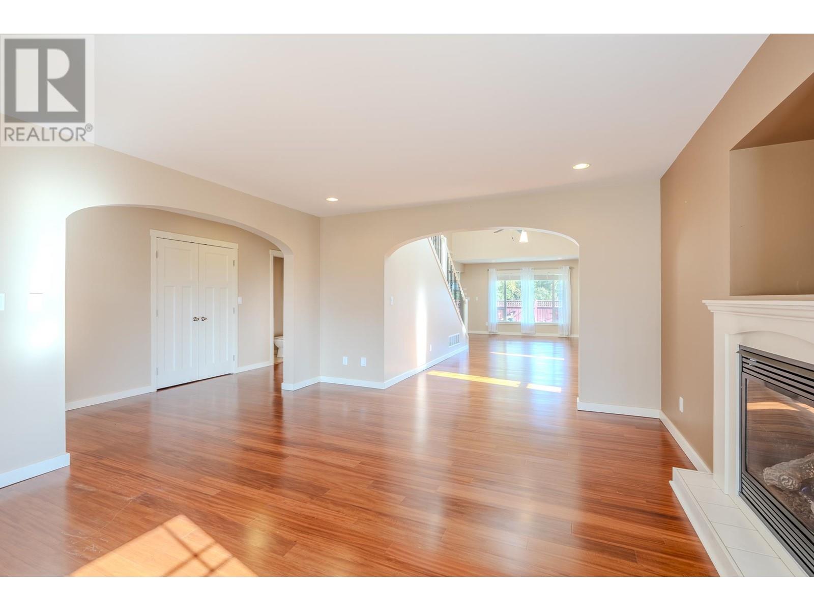 5540 Clayton Avenue, Sechelt, British Columbia  V7Z 0V1 - Photo 7 - R2856931