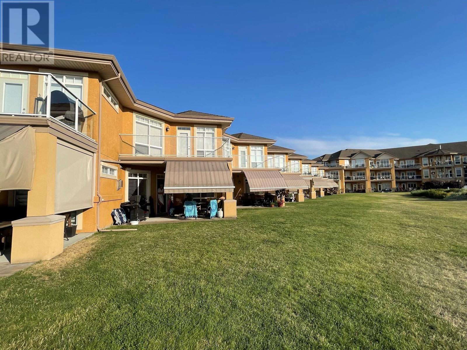 3570 Woodsdale Road Unit# 10 Lake Country