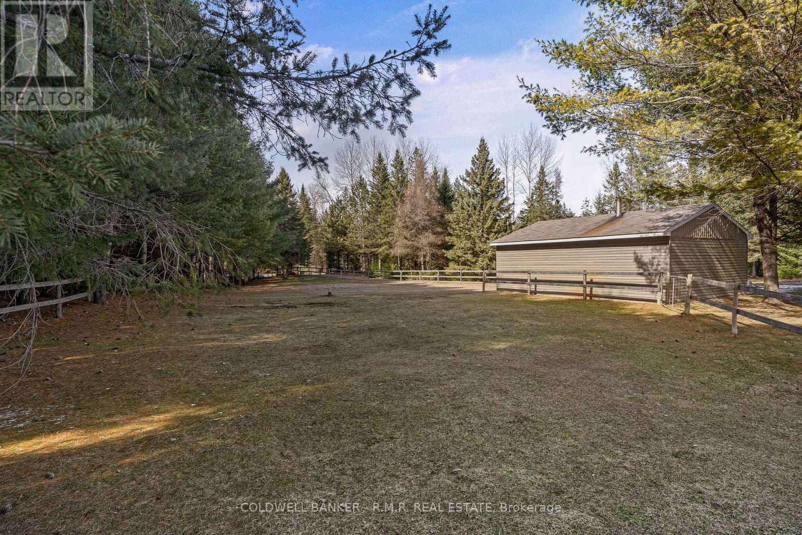 60 Crystal Lake Rd E, Galway-Cavendish And Harvey, Ontario  K0M 2A0 - Photo 34 - X8181432