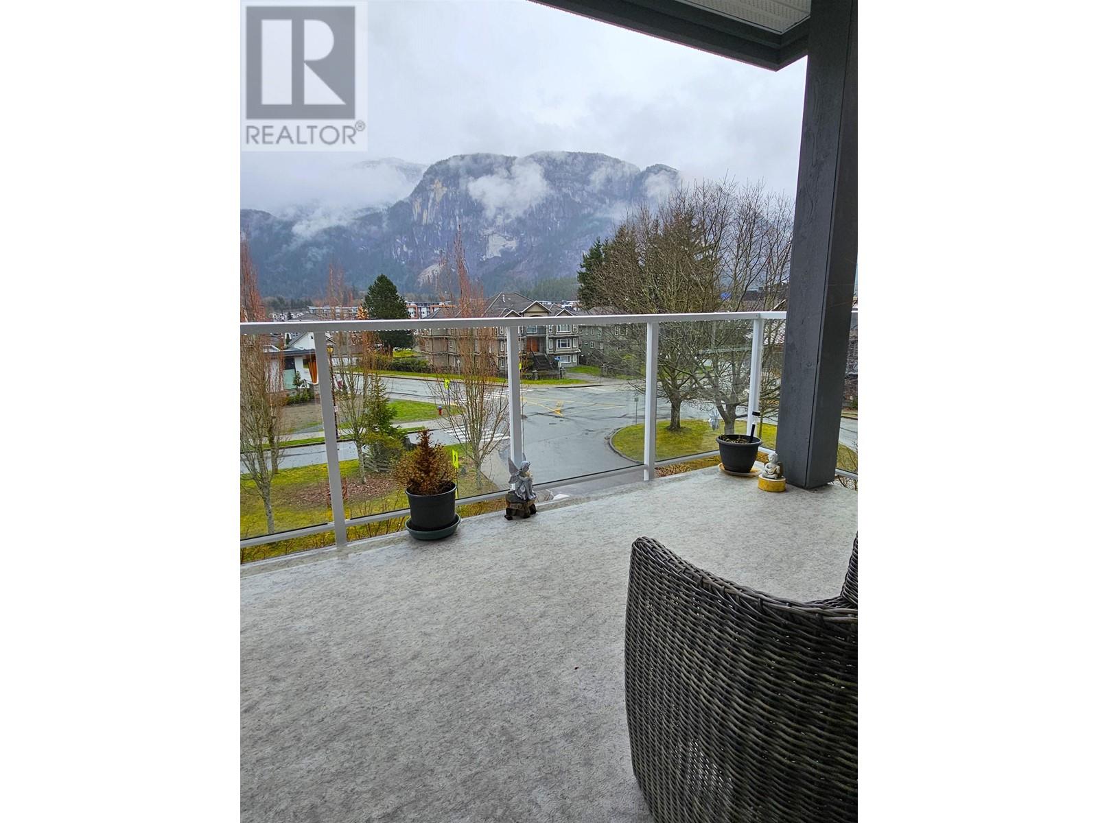 301 1203 Pemberton Avenue, Squamish, British Columbia  V8B 0J7 - Photo 15 - R2864055