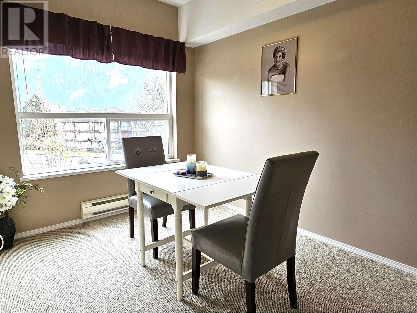 301 1203 Pemberton Avenue, Squamish, British Columbia  V8B 0J7 - Photo 8 - R2864055