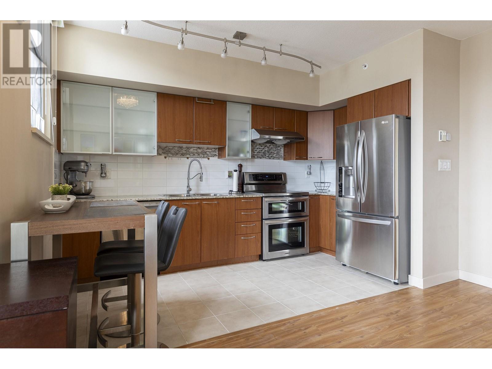 711 4028 Knight Street, Vancouver, British Columbia  V5N 5Y8 - Photo 5 - R2864108