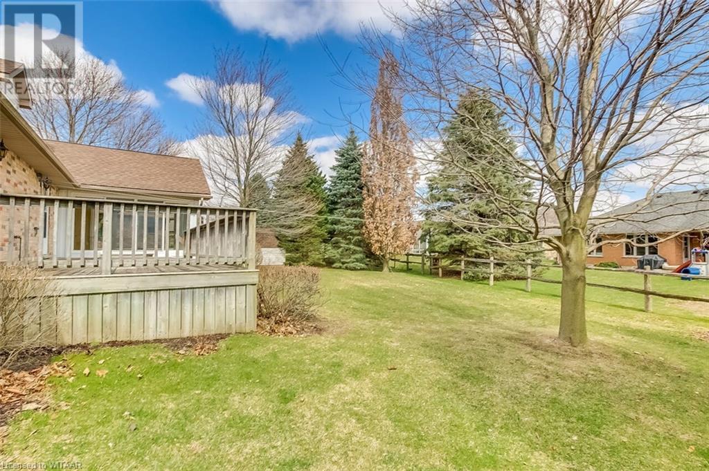 40 Alexander Avenue, Tillsonburg, Ontario  N4G 4Z1 - Photo 4 - 40563181