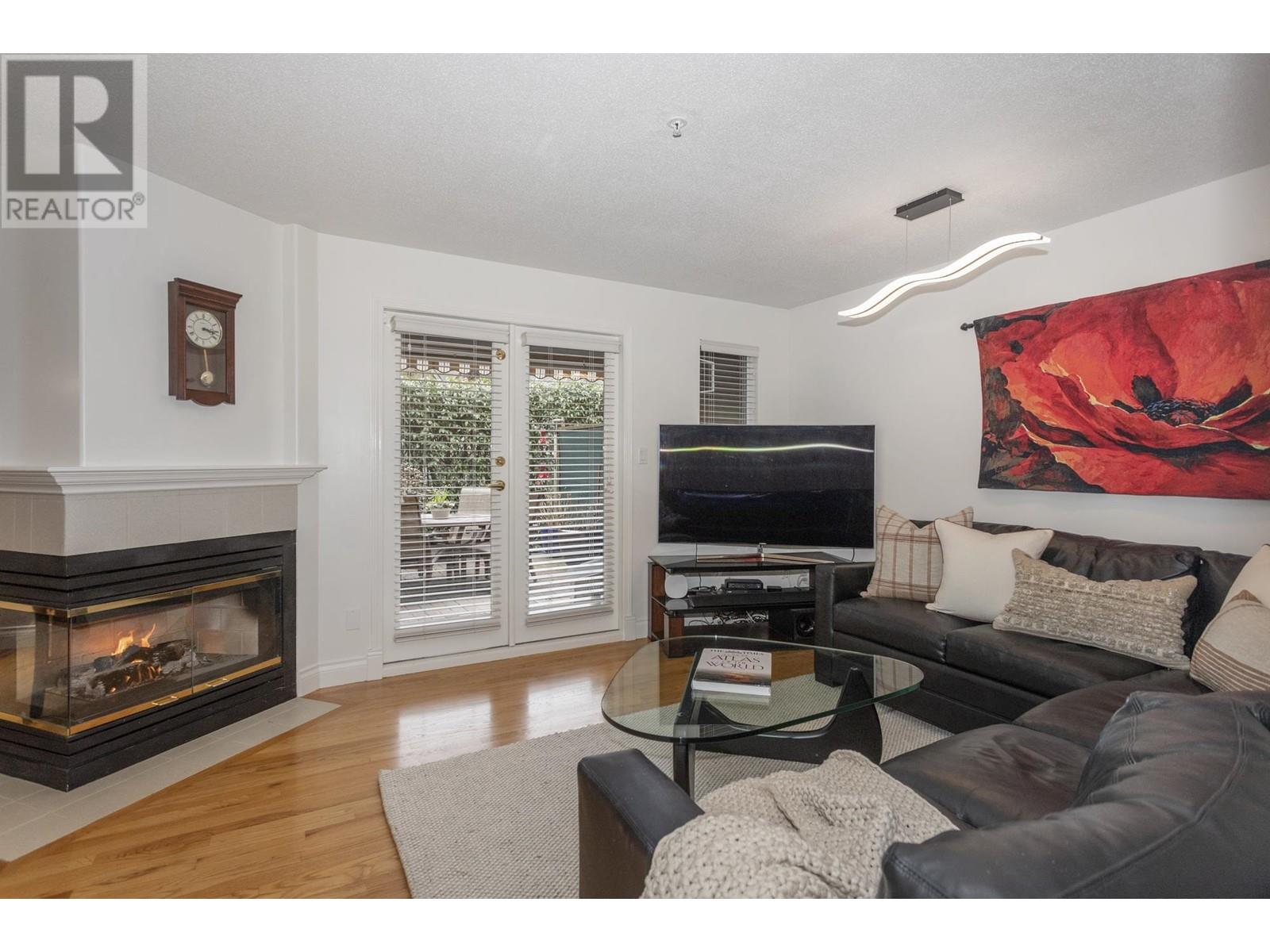 27 5760 Hampton Place, Vancouver, British Columbia  V6T 2G2 - Photo 3 - R2864128