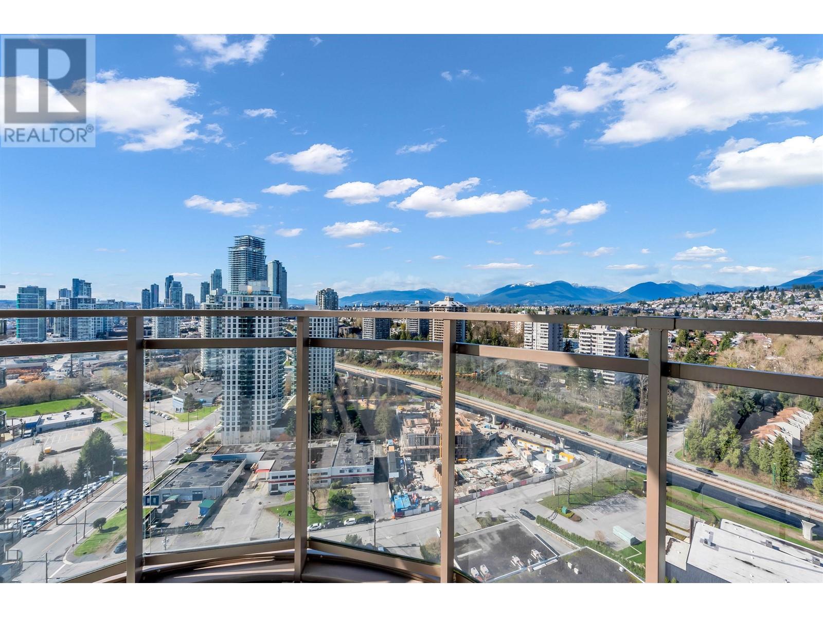2708 5333 Goring Street, Burnaby, British Columbia  V5B 3A2 - Photo 2 - R2864133