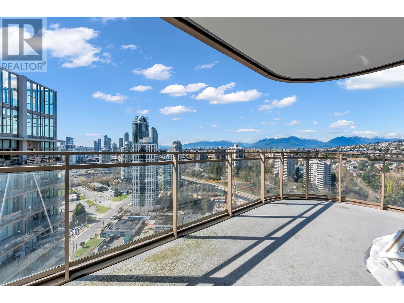 2708 5333 Goring Street, Burnaby, British Columbia  V5B 3A2 - Photo 4 - R2864133