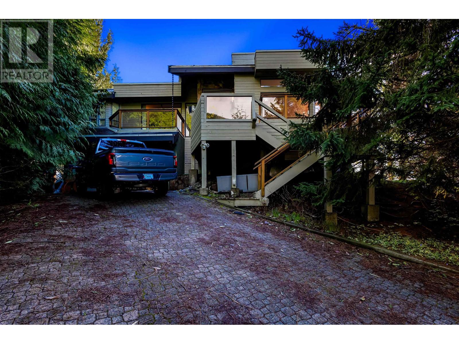 25 Periwinkle Place, West Vancouver, British Columbia  V0N 2E0 - Photo 40 - R2864156