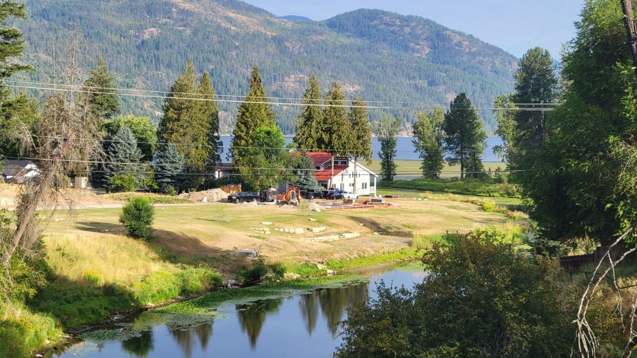 1650 Benniger Road, Christina Lake, British Columbia  V0H 1E0 - Photo 7 - 2475787
