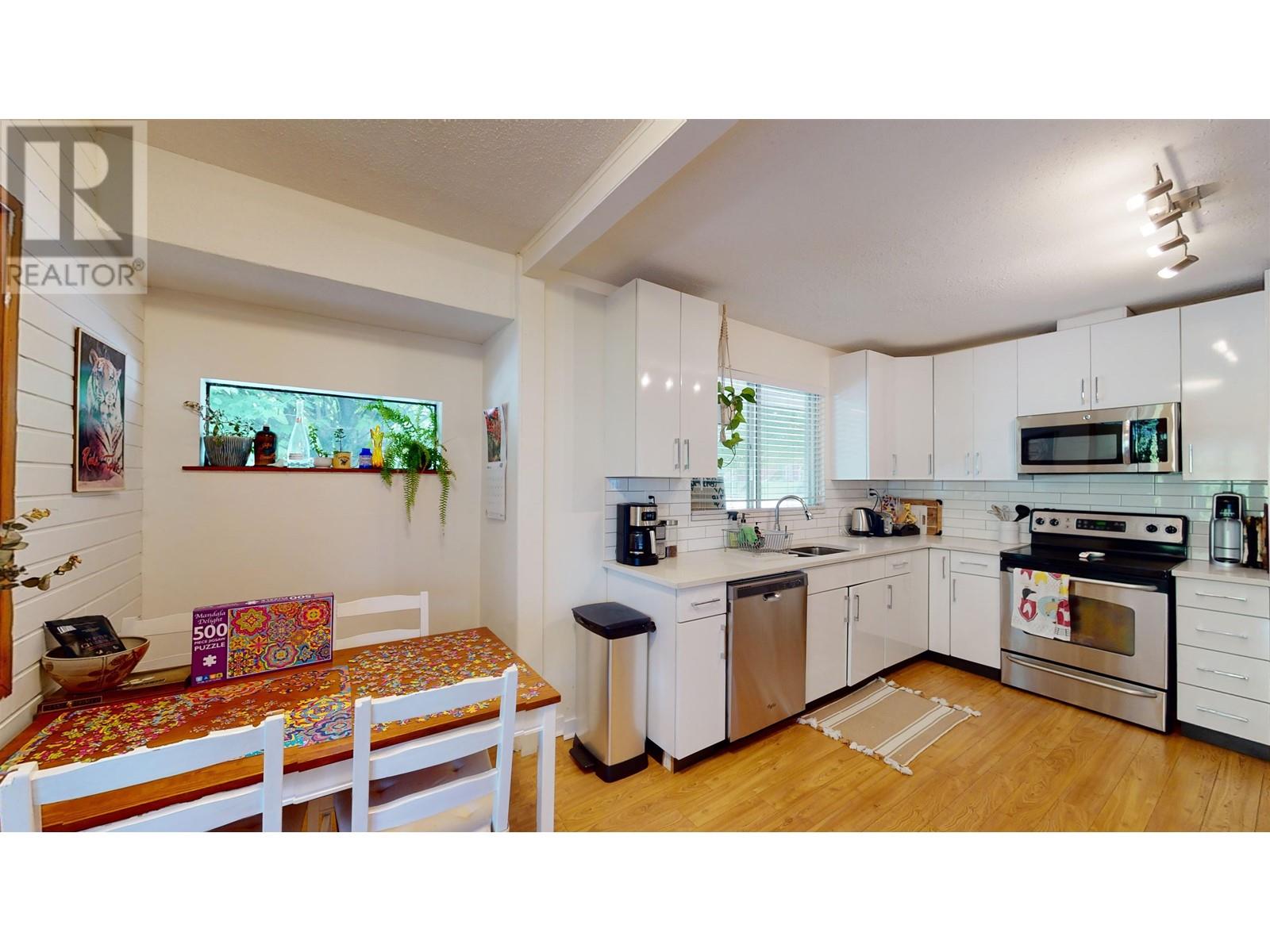 1495 E 20th Avenue, Vancouver, British Columbia  V5N 2K5 - Photo 10 - R2864121