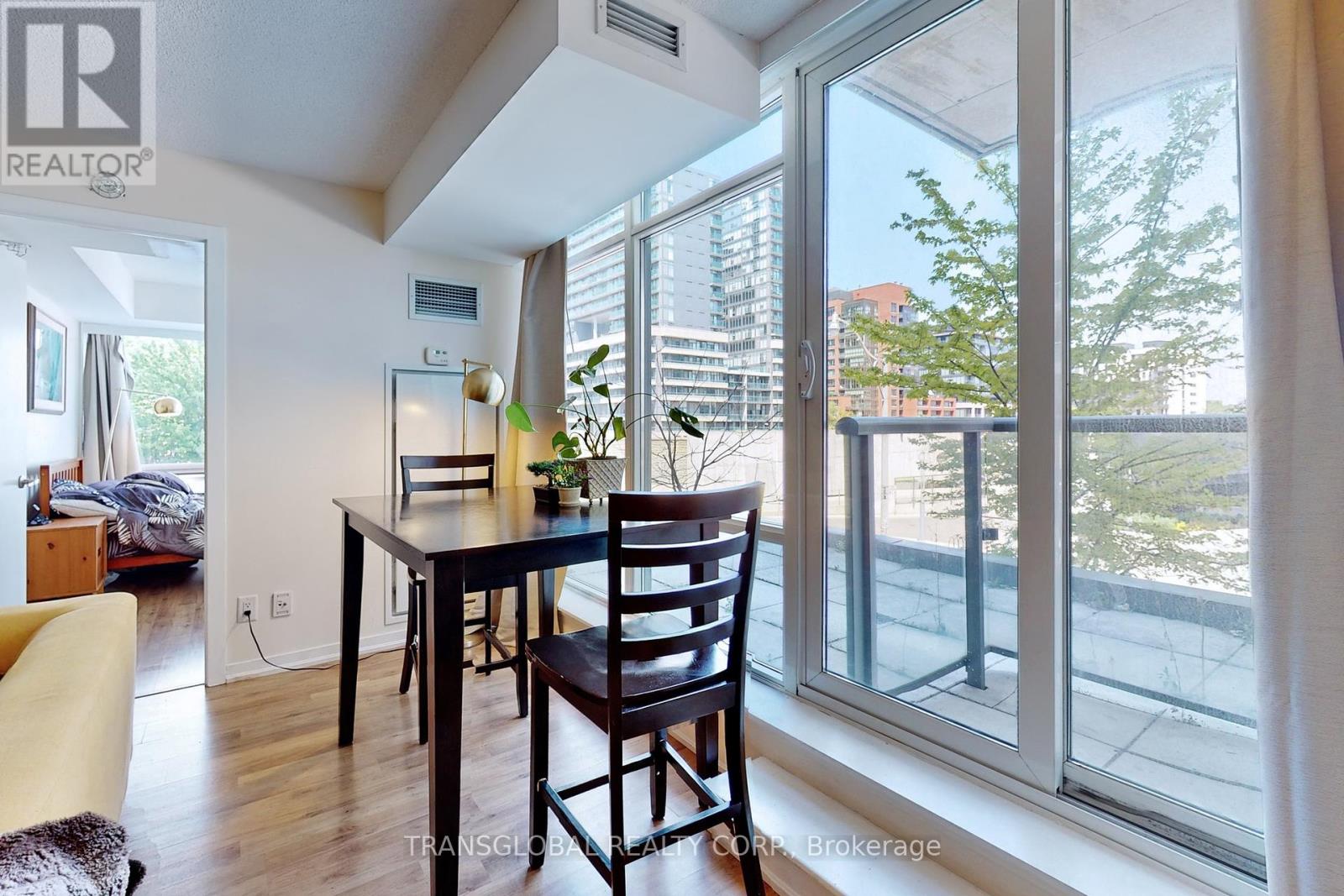 #202 -20 Joe Shuster Way, Toronto, Ontario  M6K 0A3 - Photo 11 - W8182188