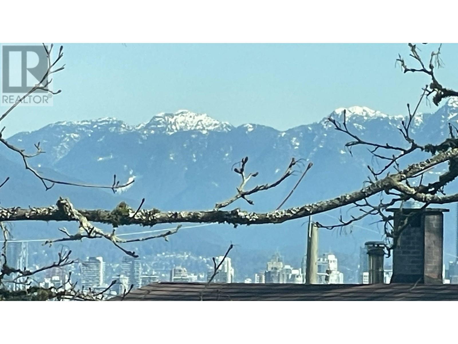 3318 W 22nd Avenue, Vancouver, British Columbia  V6S 1J2 - Photo 2 - R2862563