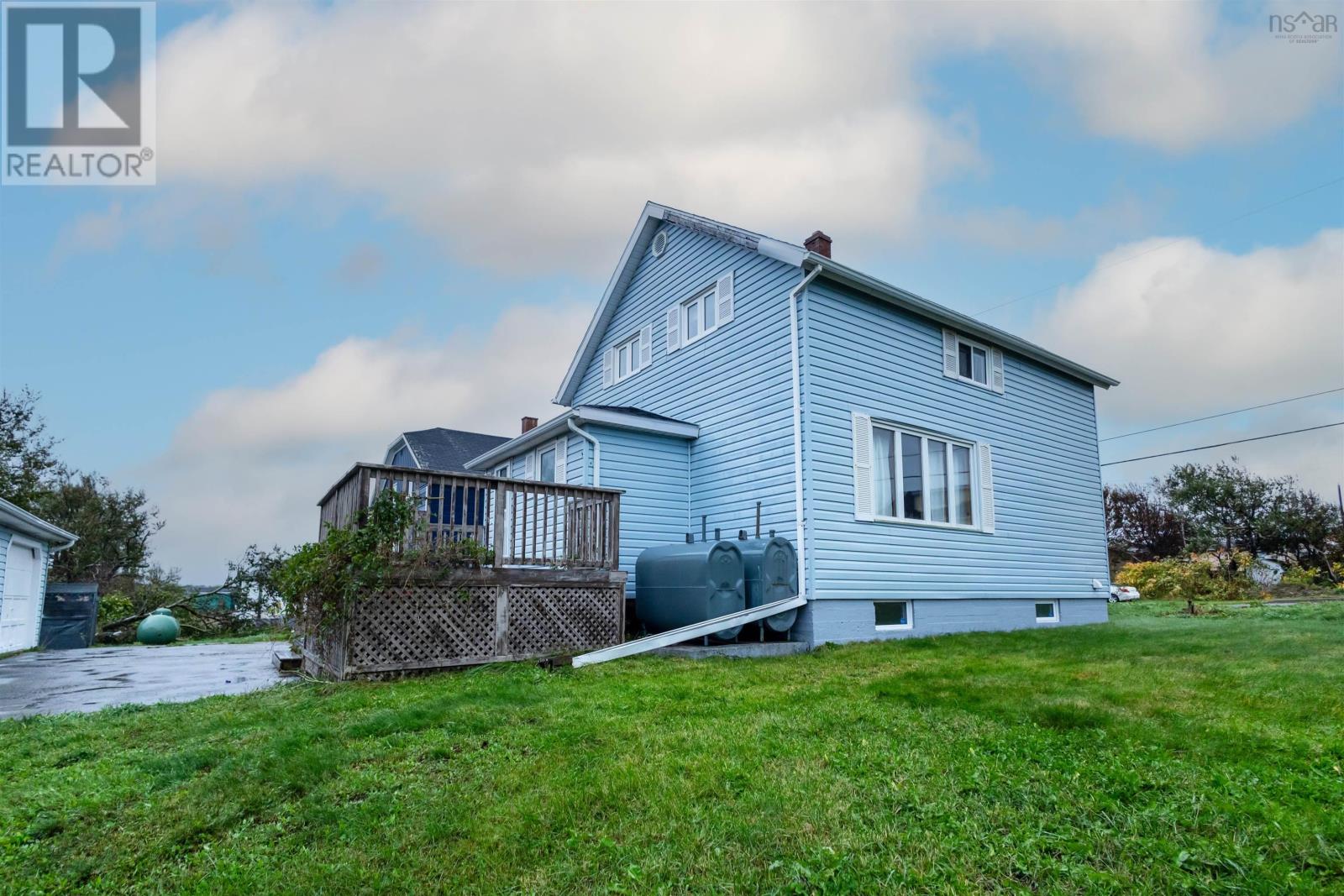 242 James Street, New Waterford, Nova Scotia  B1H 2Y8 - Photo 6 - 202405739