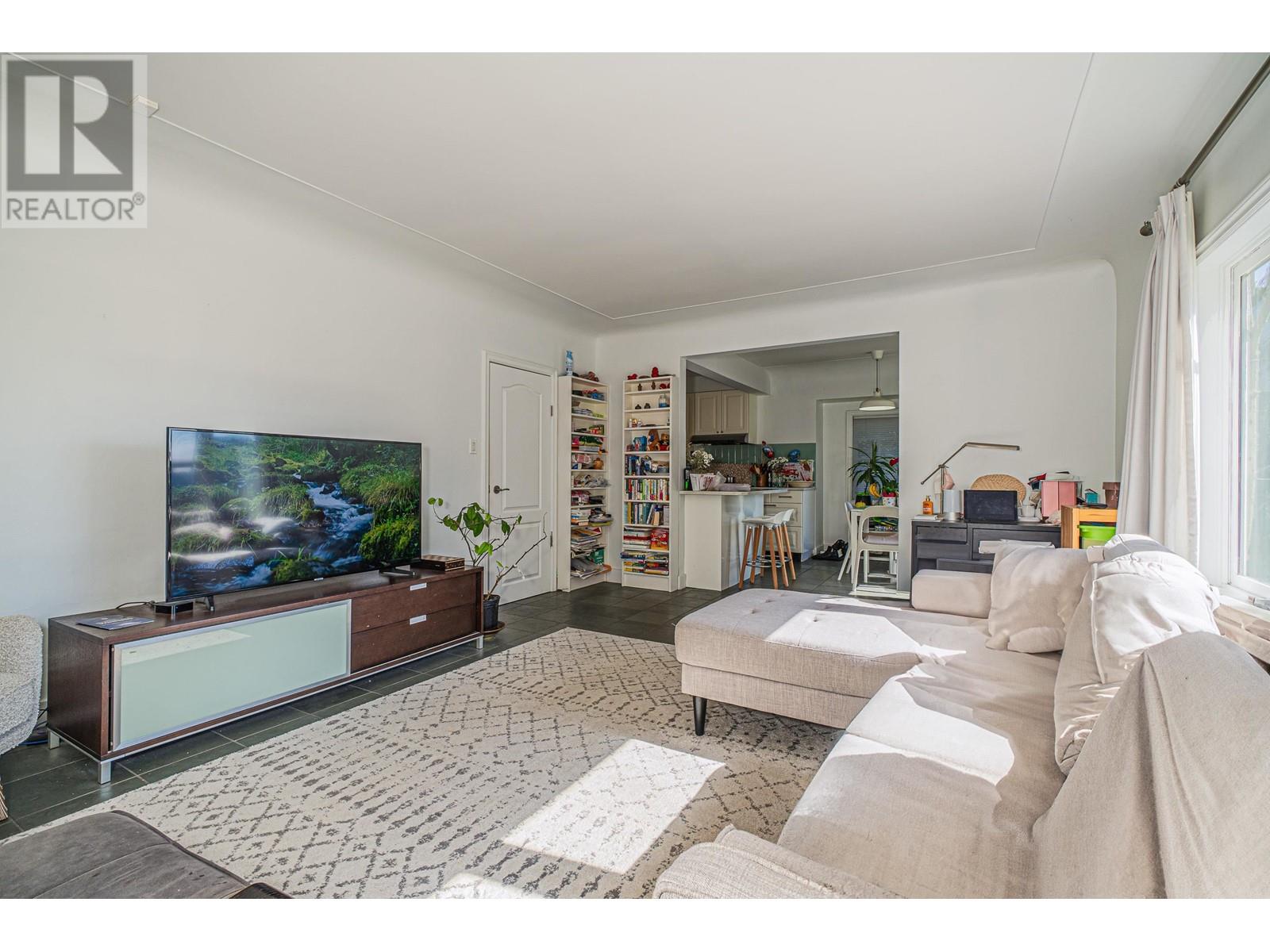 1864 Duchess Avenue, West Vancouver, British Columbia  V7V 1R1 - Photo 14 - R2864104