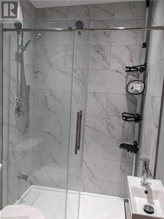 158 James Street Unit# 2, St. Catharines, Ontario  L2R 5C5 - Photo 6 - 40563532