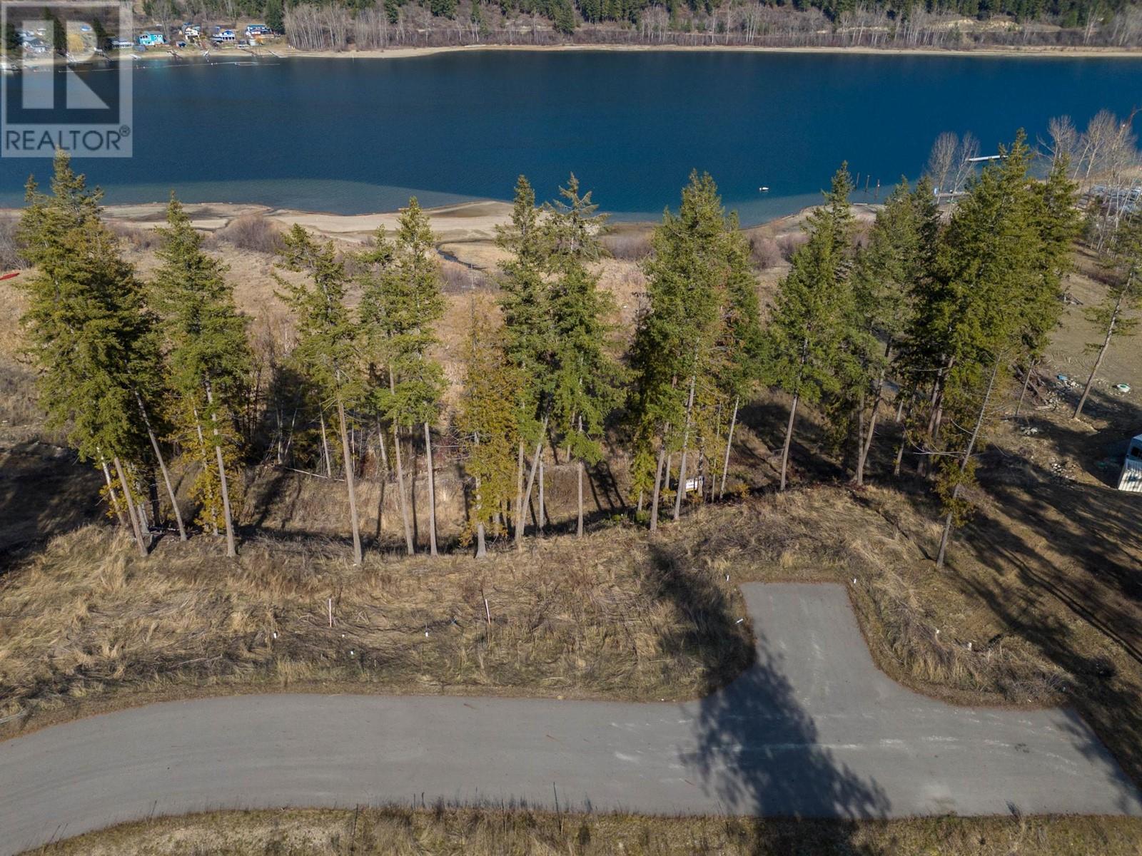 2-8848 Holding Rd, Adams Lake, British Columbia   - Photo 18 - 177466