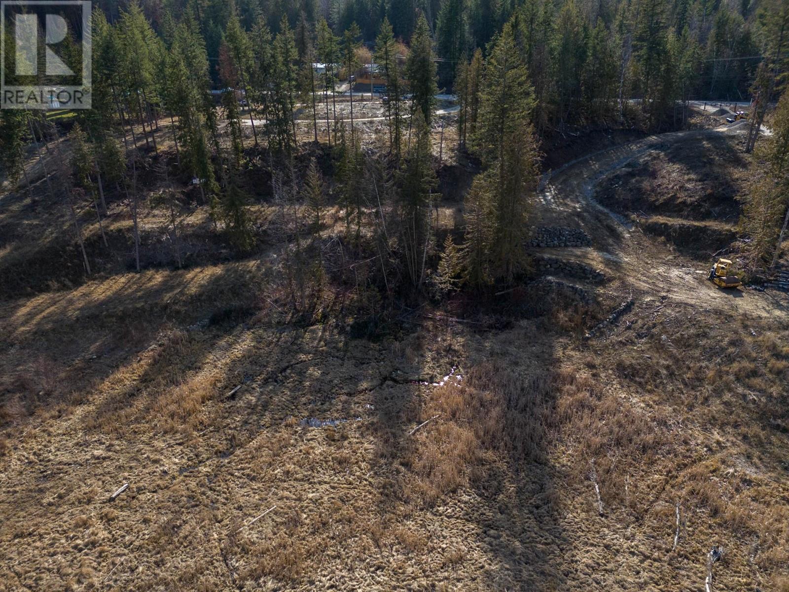 2-8848 Holding Rd, Adams Lake, British Columbia   - Photo 29 - 177466