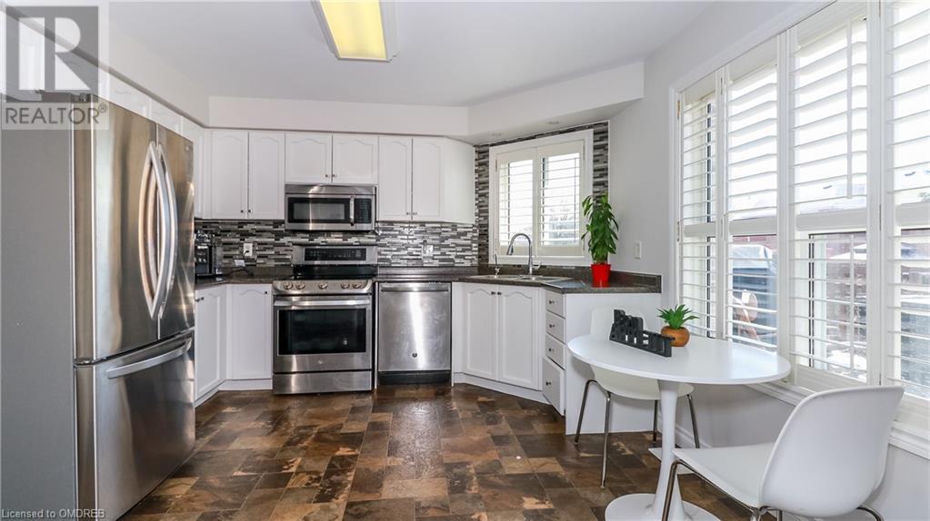 151 Violet Street, Barrie, Ontario  L4N 9M6 - Photo 14 - 40563533