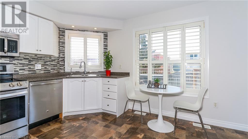 151 Violet Street, Barrie, Ontario  L4N 9M6 - Photo 15 - 40563533