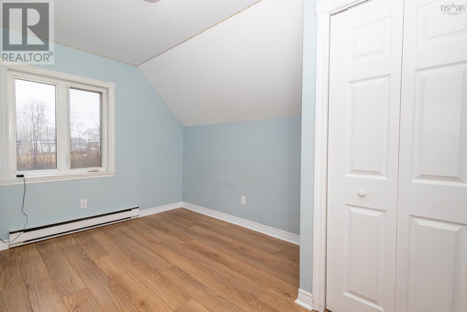 270 King Edward Street, Glace Bay, Nova Scotia  B1A 5V7 - Photo 11 - 202405744