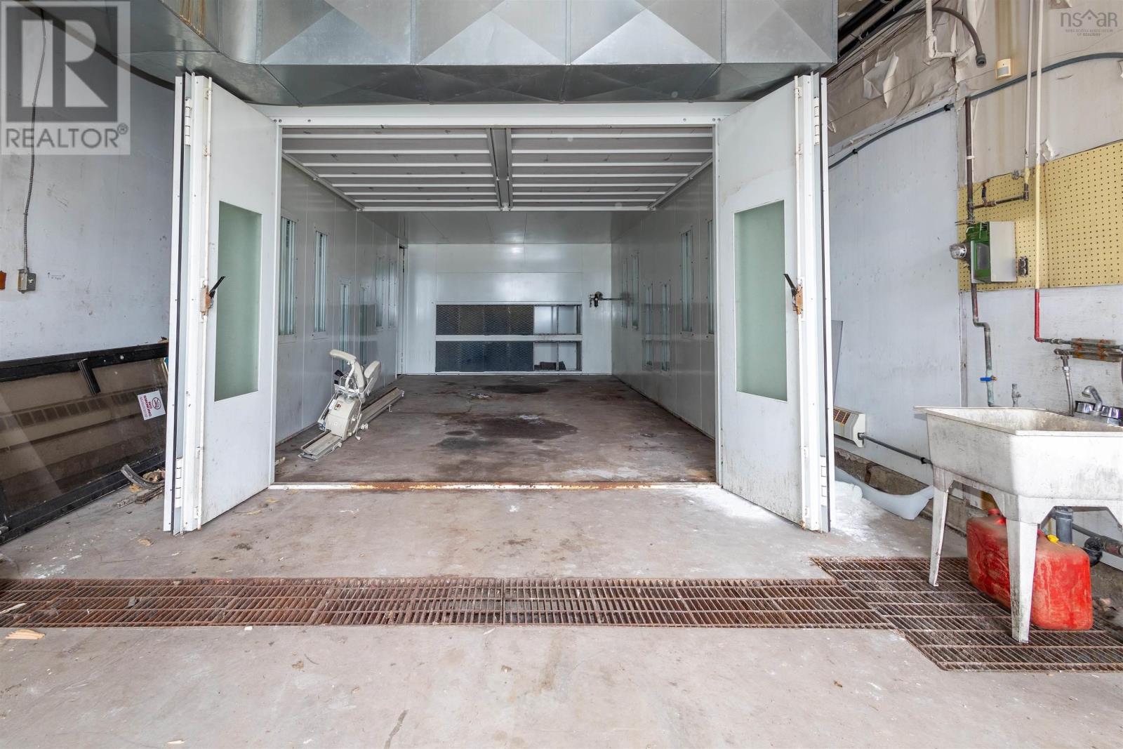 270 King Edward Street, Glace Bay, Nova Scotia  B1A 5V7 - Photo 28 - 202405744