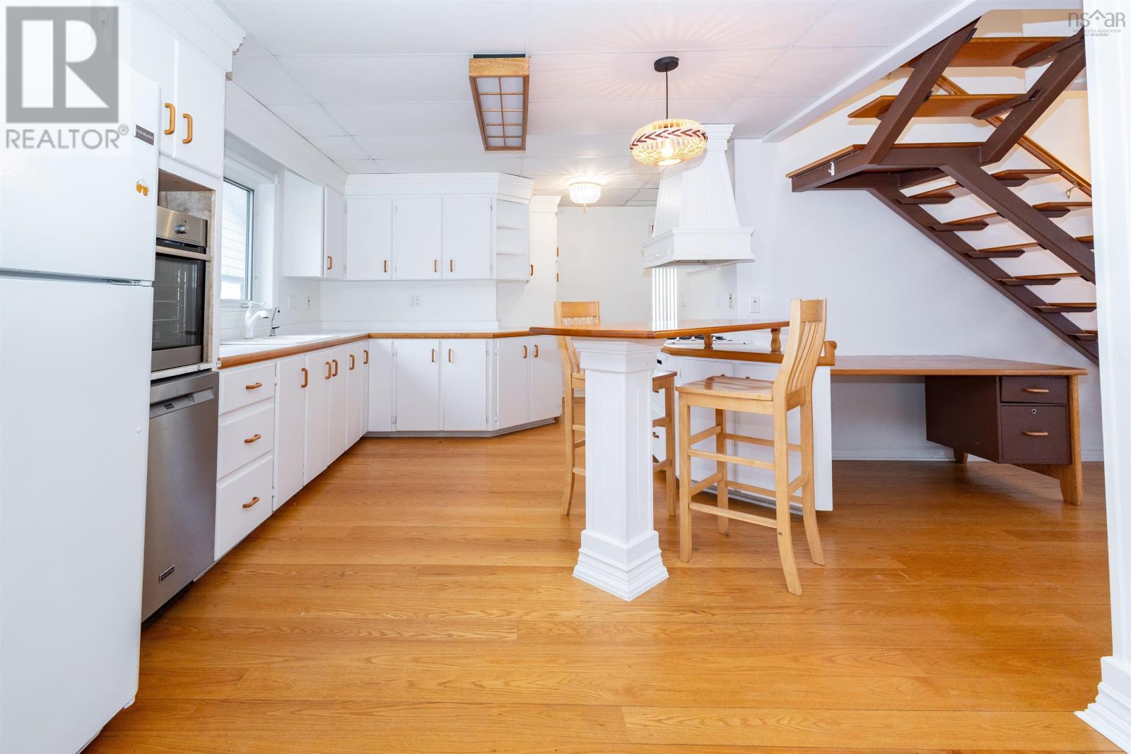 270 King Edward Street, Glace Bay, Nova Scotia  B1A 5V7 - Photo 3 - 202405744