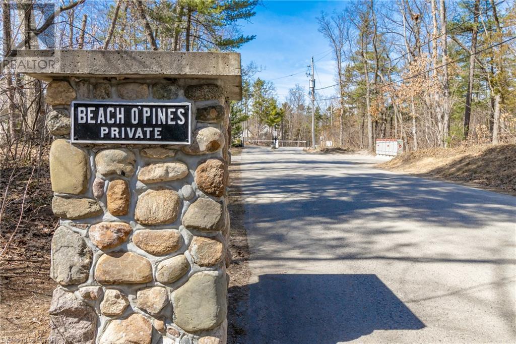 10198 Red Pine Rd Road, Grand Bend, Ontario  N0M 1T0 - Photo 47 - 40527970
