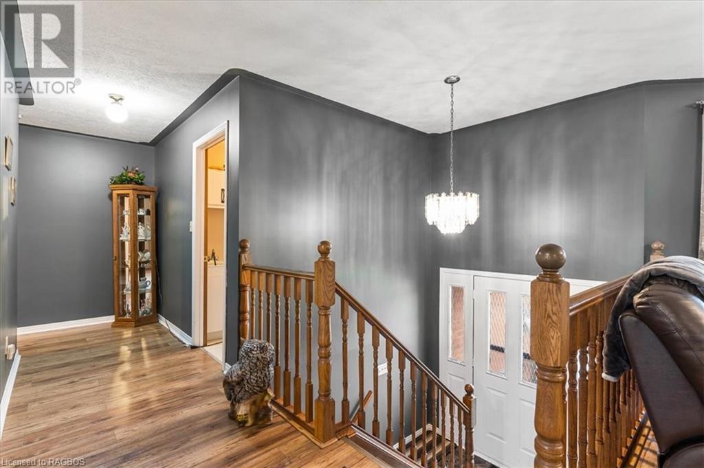 363618 Lindenwood Road, Kemble, Ontario  N0H 1S0 - Photo 23 - 40560522