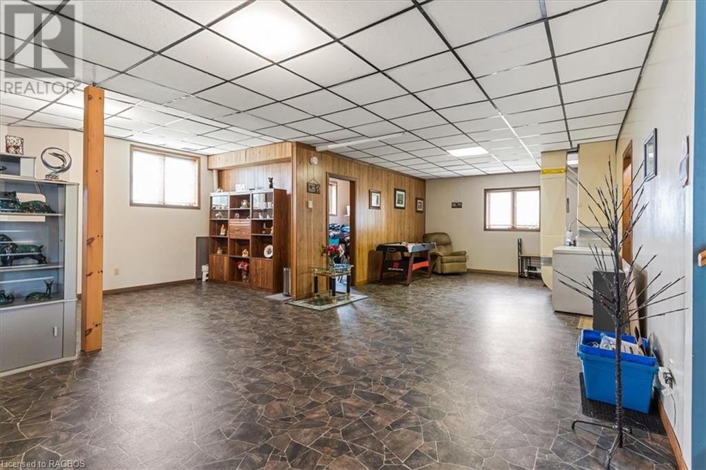 363618 Lindenwood Road, Kemble, Ontario  N0H 1S0 - Photo 25 - 40560522