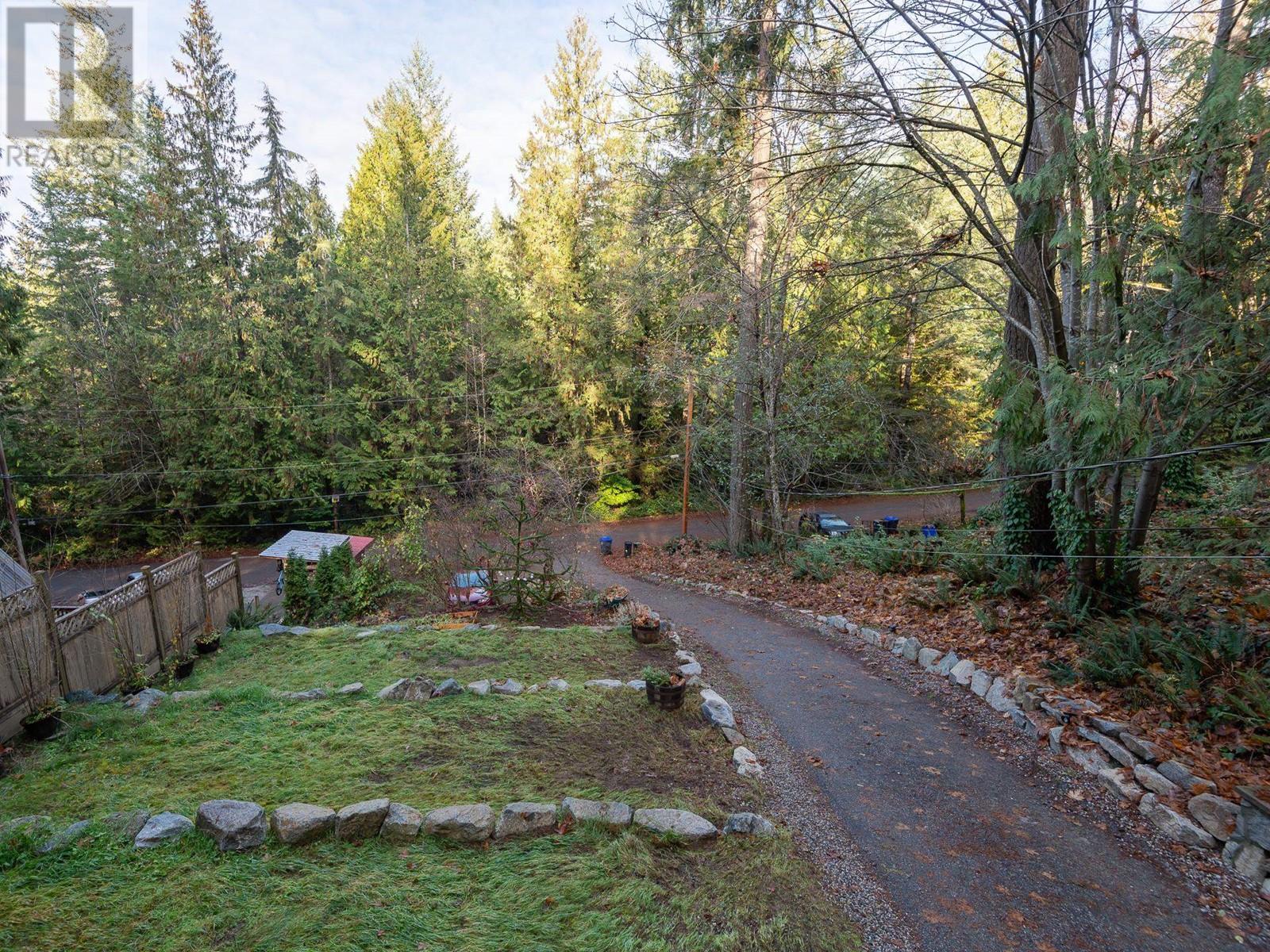5747 Naylor Road, Sechelt, British Columbia  V7Z 0C7 - Photo 25 - R2864170