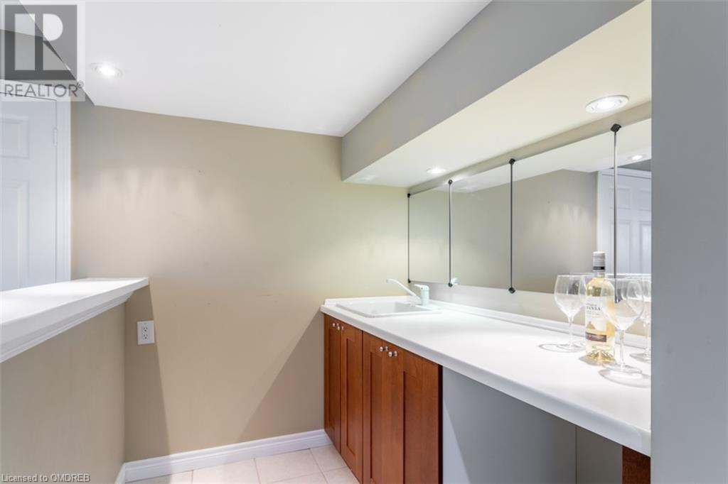 2236 Turnberry Road, Burlington, Ontario  L7M 4S6 - Photo 36 - 40543691