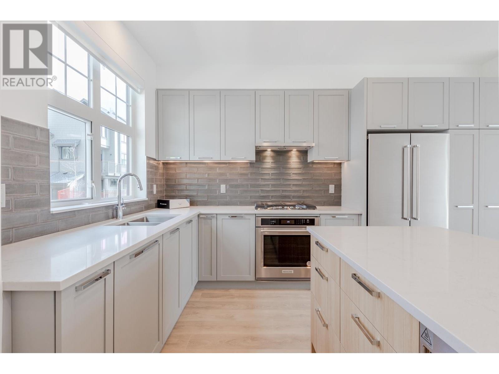 116 1310 Mitchell Street, Coquitlam, British Columbia  V3E 0N9 - Photo 11 - R2863824
