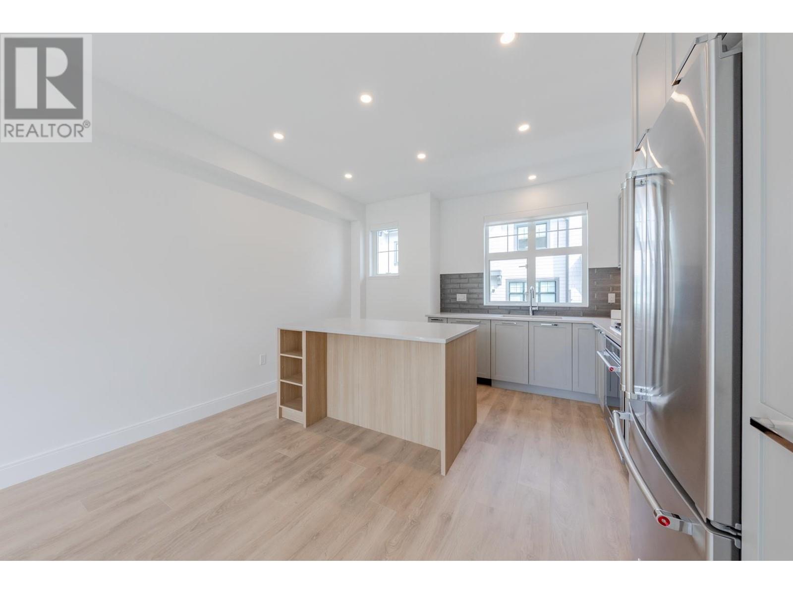 116 1310 Mitchell Street, Coquitlam, British Columbia  V3E 0N9 - Photo 10 - R2863824