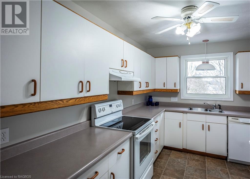 483 Alice Street, Southampton, Ontario  N0H 2L0 - Photo 22 - 40562921