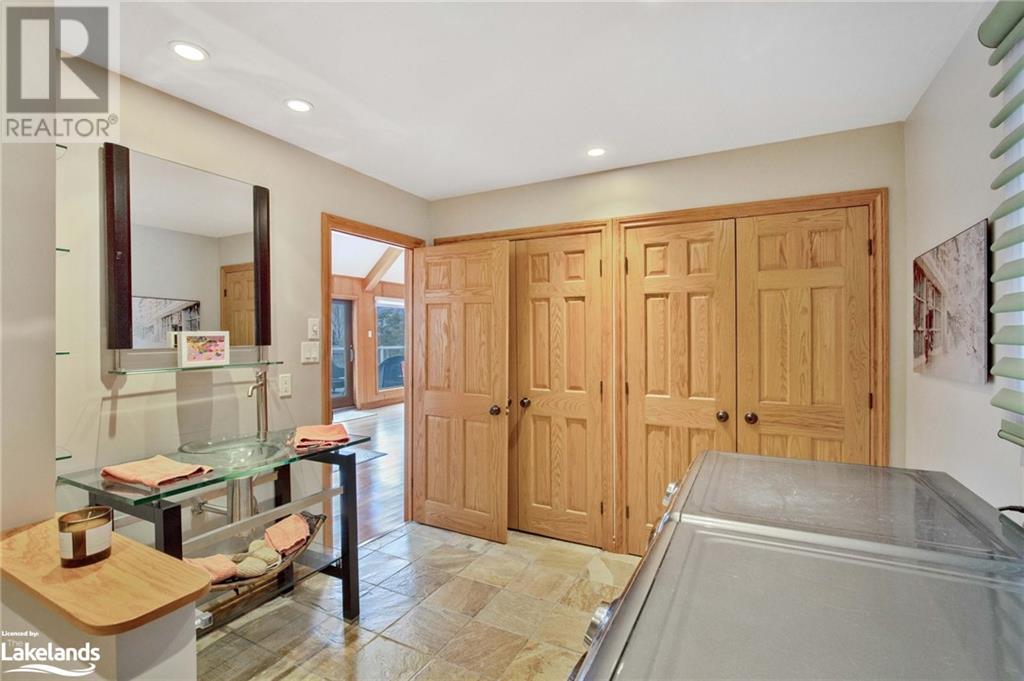 33 Wendake Road, Tiny, Ontario  L0L 2T0 - Photo 32 - 40563036