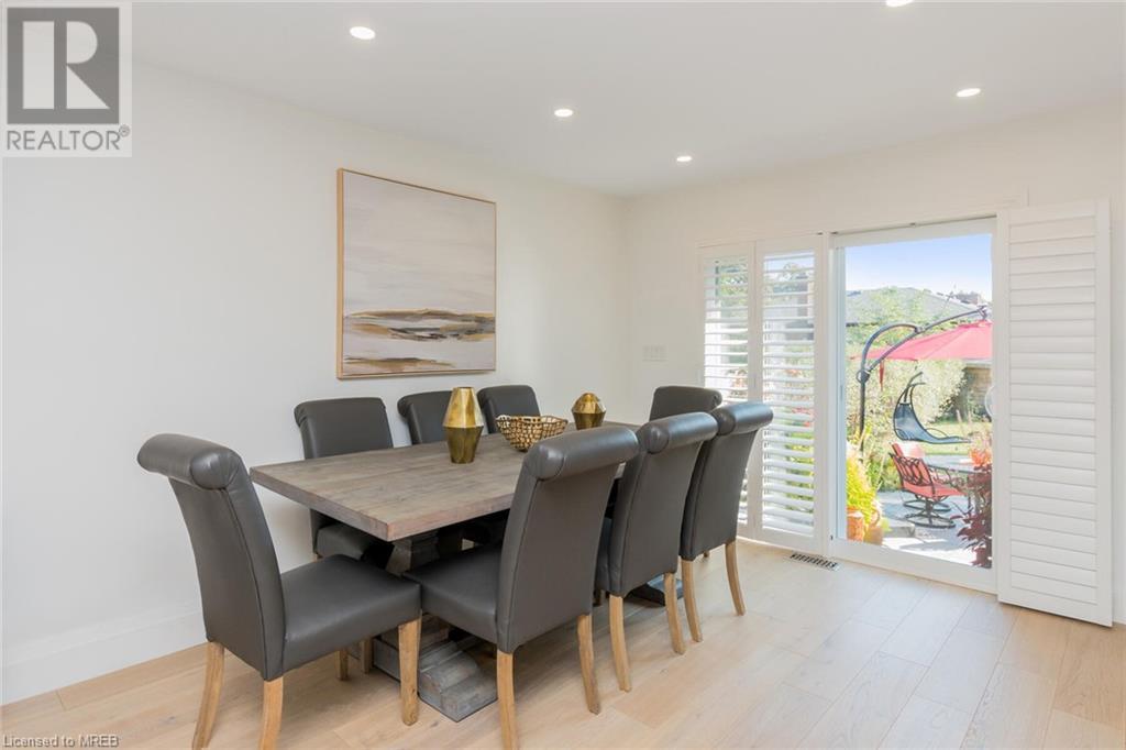 23 West Hampton Road, St. Catharines, Ontario  L2T 3E6 - Photo 6 - 40563771