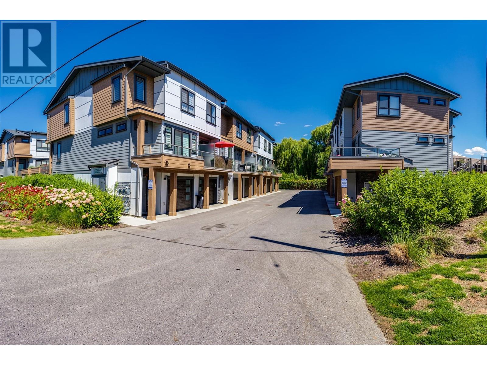 11581 Rogers Road Unit# 205, lake country, British Columbia