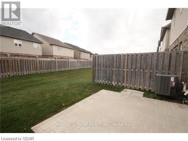 36 Waterford Drive, Guelph, Ontario  N1L 0H6 - Photo 9 - X8183942