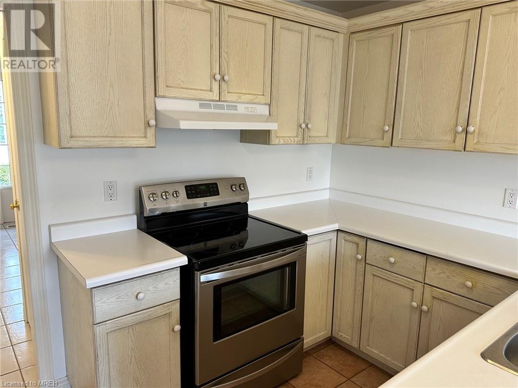 76 Kortright Road E, Guelph, Ontario  N1G 4N8 - Photo 9 - 40563792