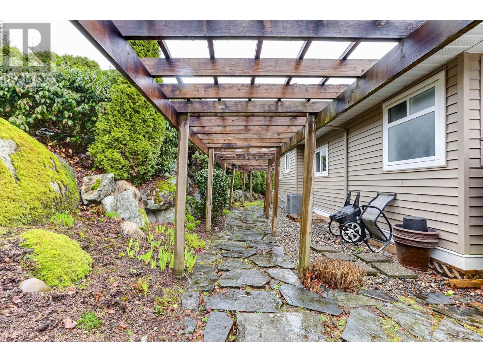 13345 239b Street, Maple Ridge, British Columbia  V4R 0A4 - Photo 39 - R2864234