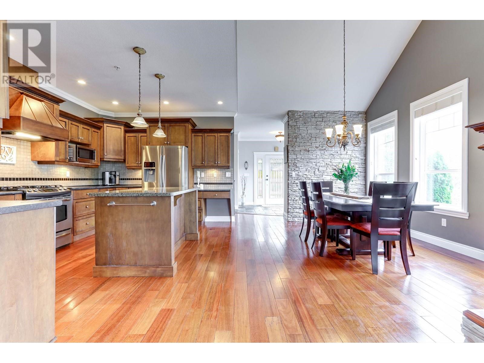 13345 239b Street, Maple Ridge, British Columbia  V4R 0A4 - Photo 9 - R2864234