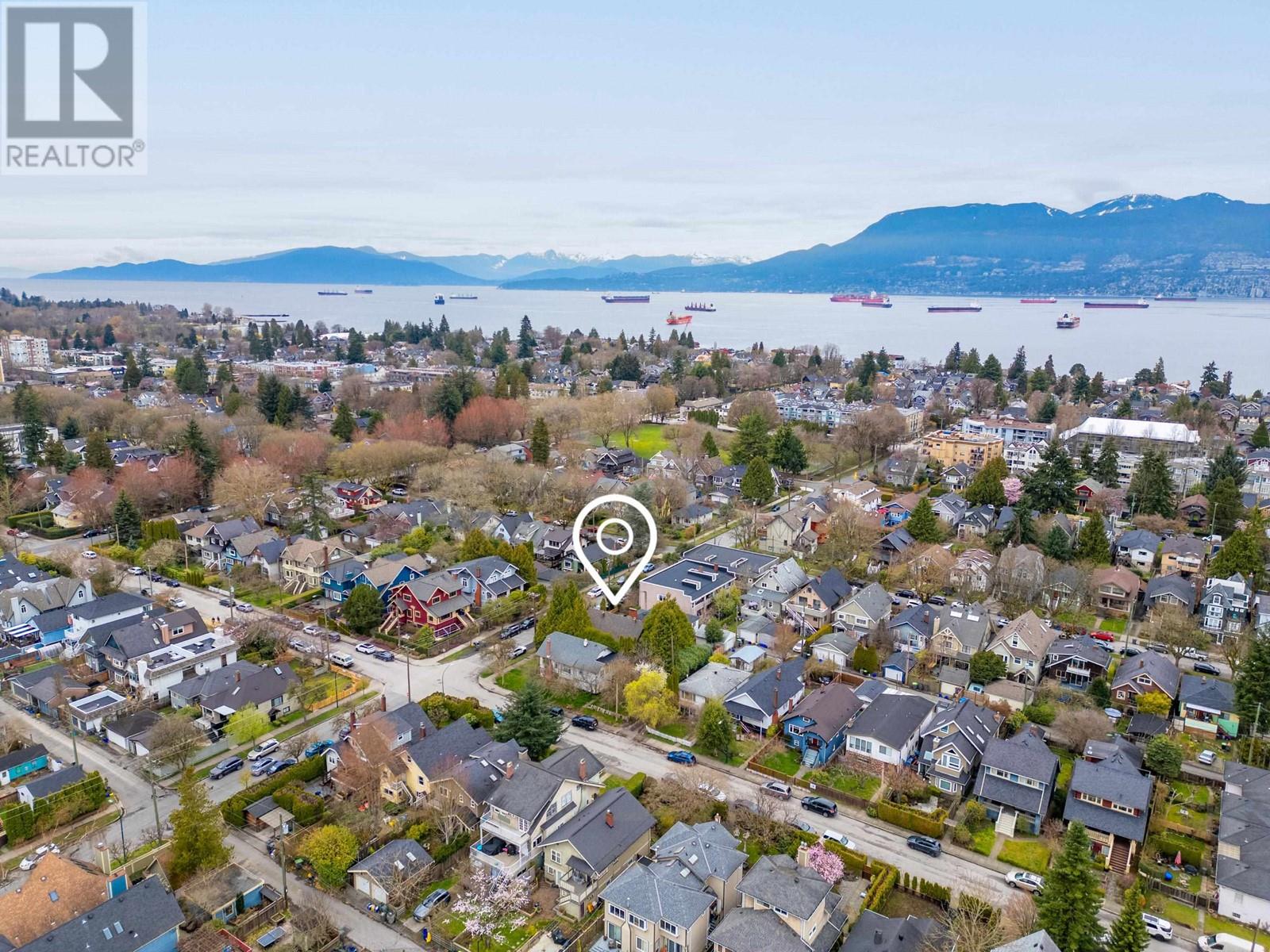 2280 Blenheim Street, Vancouver, British Columbia  V6K 4J3 - Photo 2 - R2864235