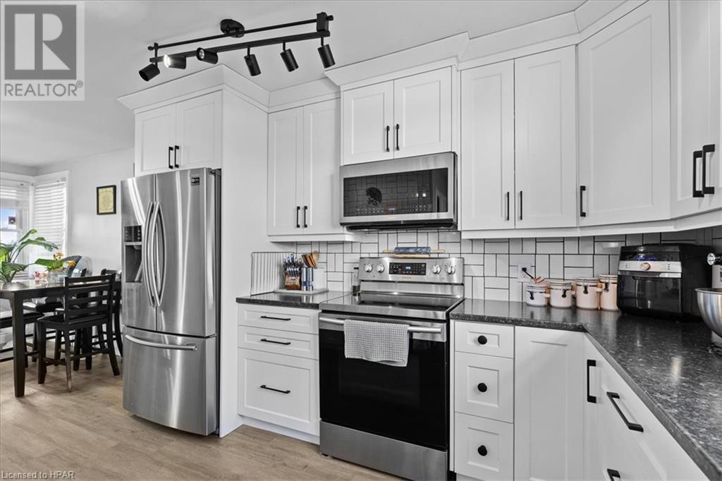 753 Devonshire Avenue, Woodstock, Ontario  N4S 5R3 - Photo 12 - 40560614